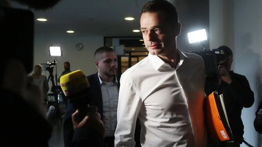 862110f61eabc4bcb71177c8bbd3d28b