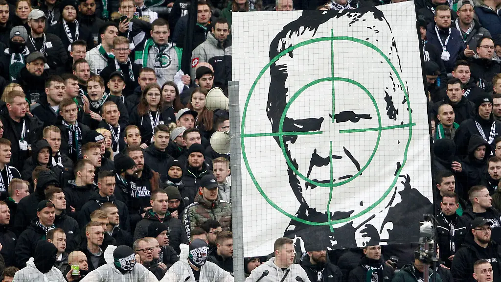 4752f5622cedded59b44c3bde4f16a68