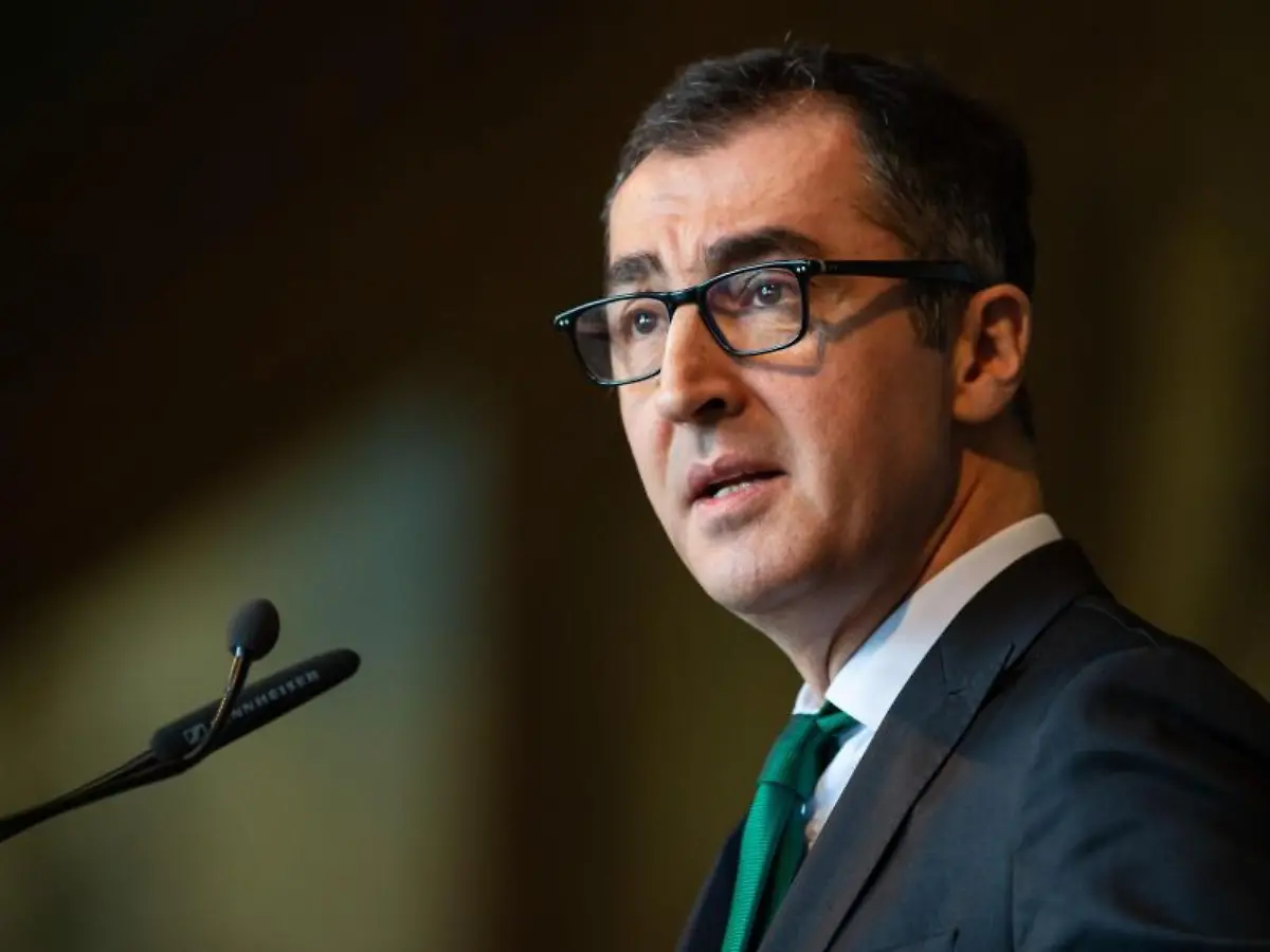 Cem-Oezdemir