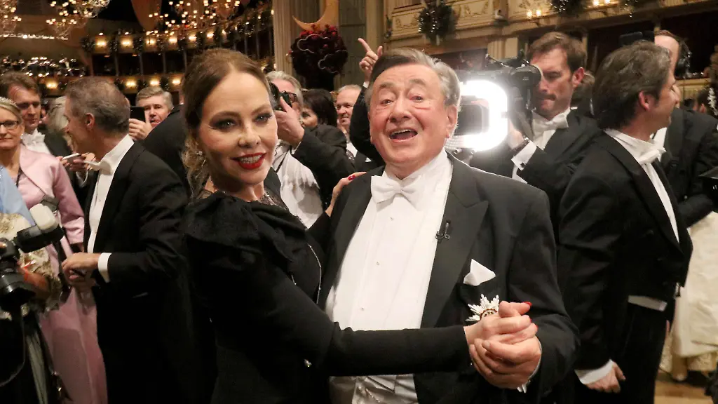 5043be187b3a8c3b47c61c77ed458e84