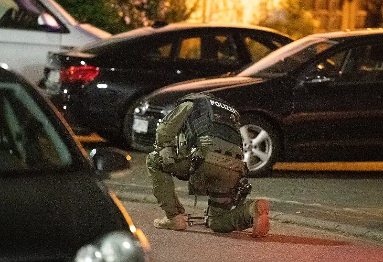 1d79f072876f799ab4237c127346c0d3