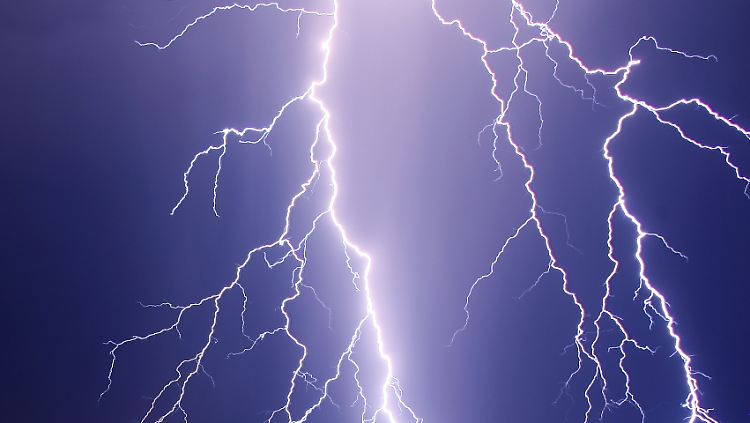 gewitter_blitze.jpg
