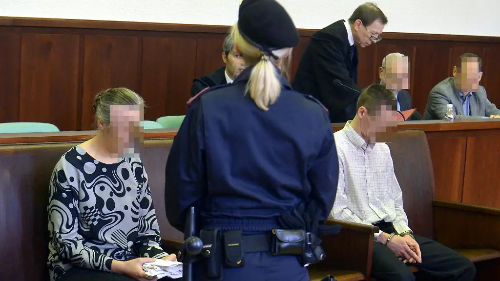 2273a4d0dac77b4288430b861c1fa596