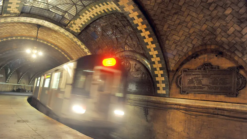 ACHTUNG-Nur-zur-redaktionellen-Verwendung-im-Zusammenhang-mit-der-aktuellen-Berichterstattung-Verlassene-U-Bahn-Stationen