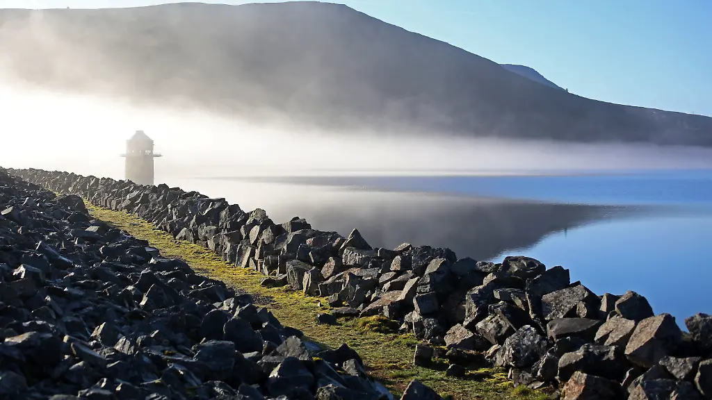 66974dd5e0d768455d6e4b6d8cf5049d