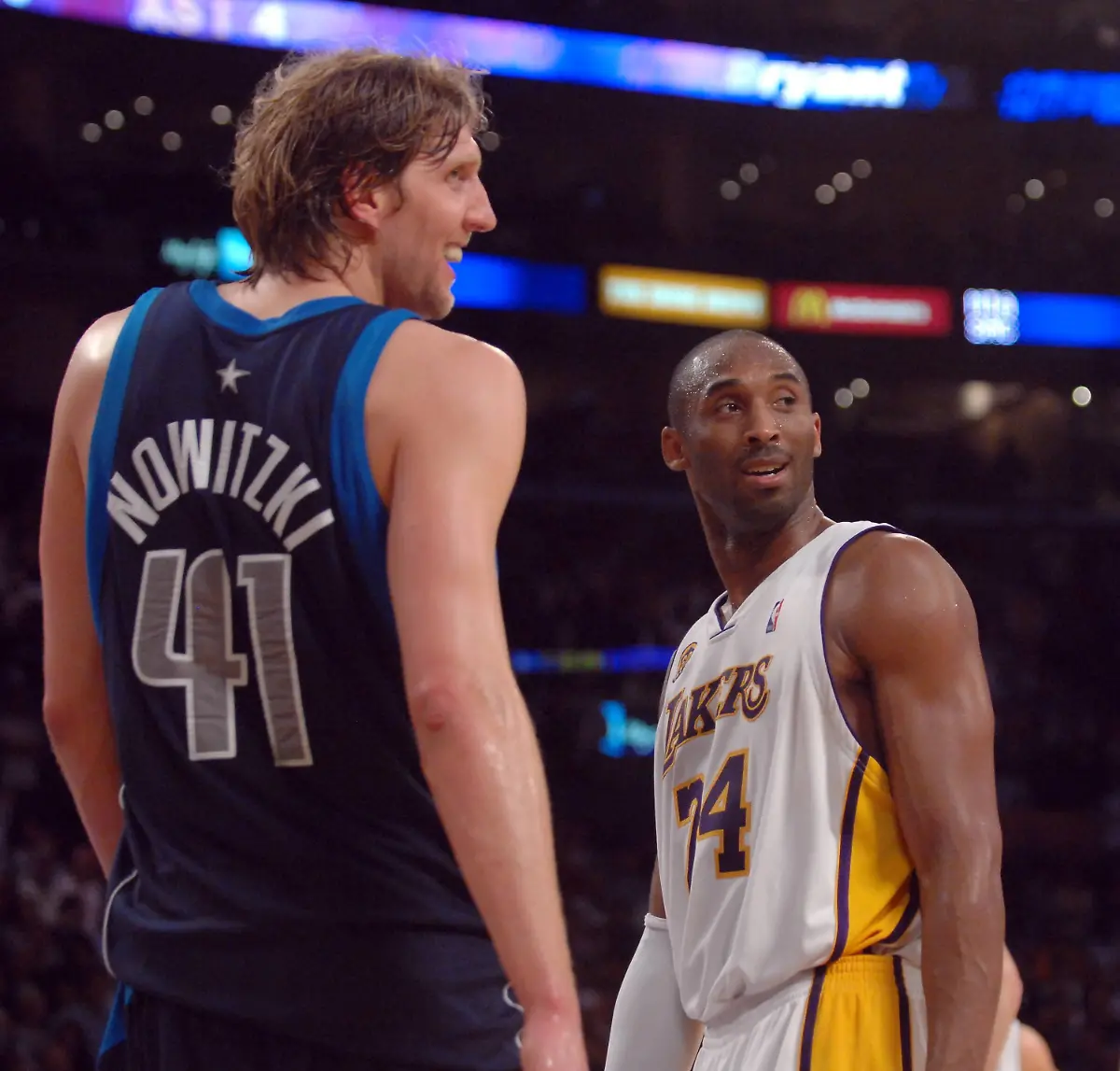 7ee89c37c05f4aab745be329854396bd