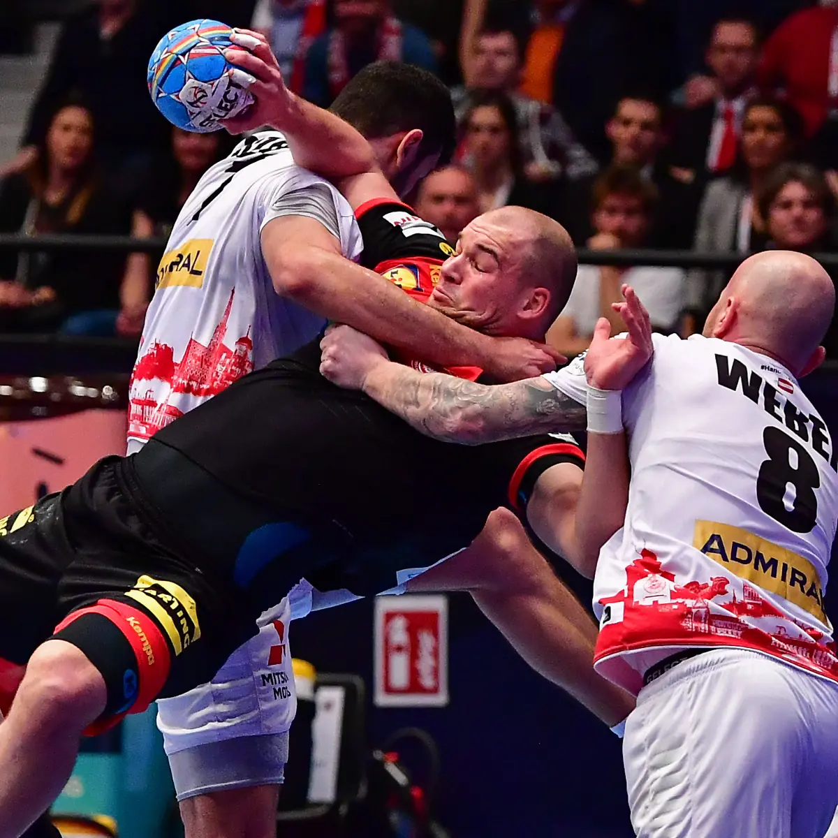 0c9c77d4af290ef5a4f37461336c5ffb