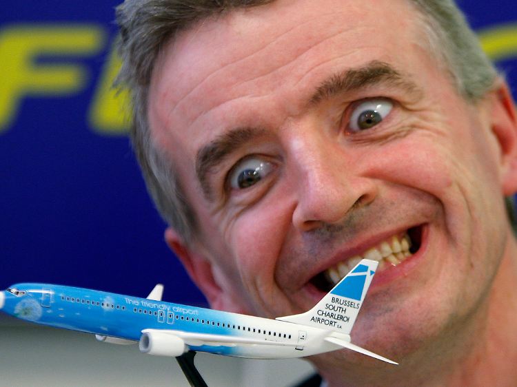 Michael O'Leary - hier bei einer Pressekonferenz im März 2009 - denkt gerne auch in unkonventionellen Bahnen.