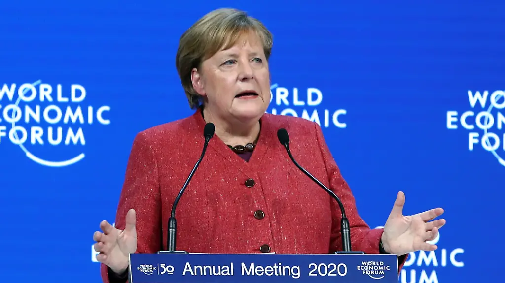 5d7037ba733ae050032b31d620cae367