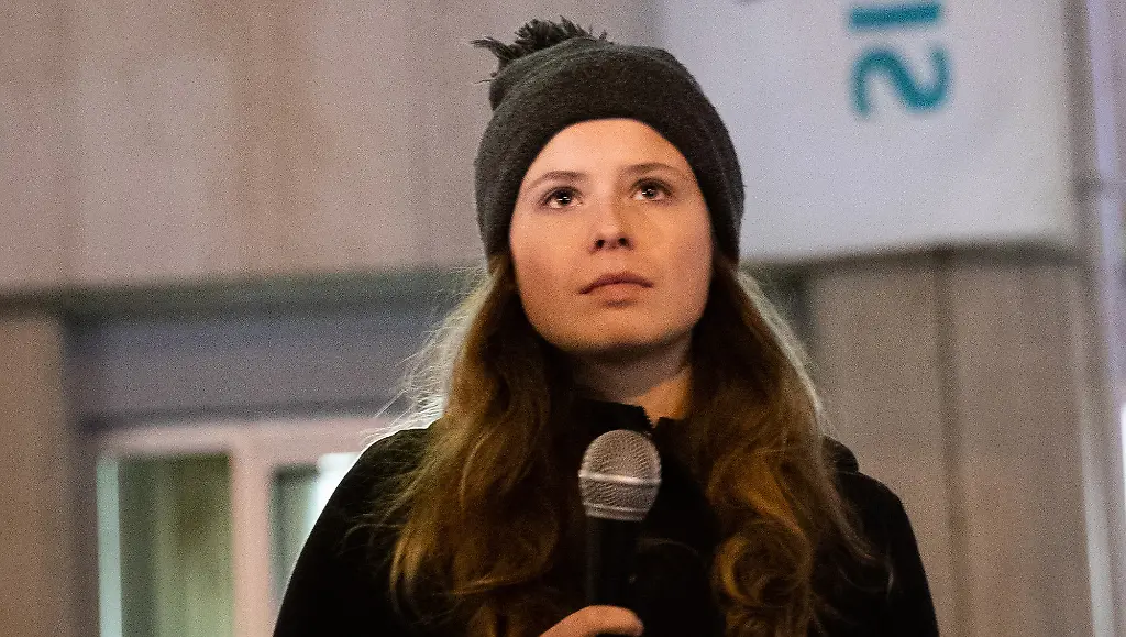 4e45ef1e7b706f7cd746b46c44b4f94d