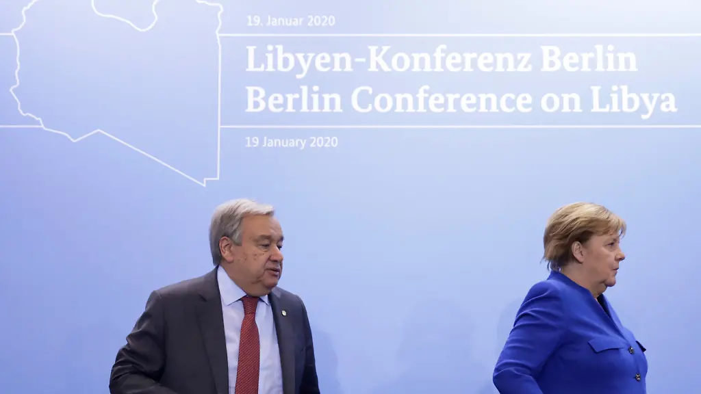 d1e502d7c4f4112067d48f2dd72825ec