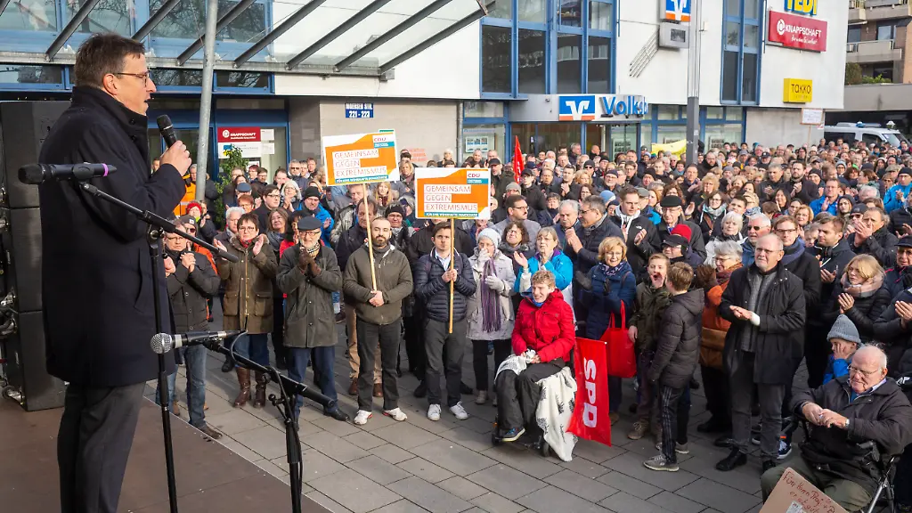 935b2e5d835f2b0a4f229b0db0bebf68