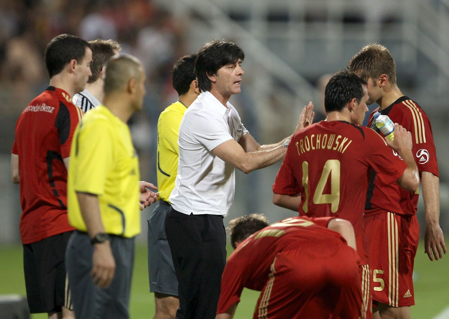 Nach dem blamablen 1:1 gegen China hatte sich Bundestrainer Joachim Löw von den DFB-Kickern einen versöhnlichen Abschluss der umstrittenen Asienreise gewünscht. Die meisten taten ihm den Gefallen.