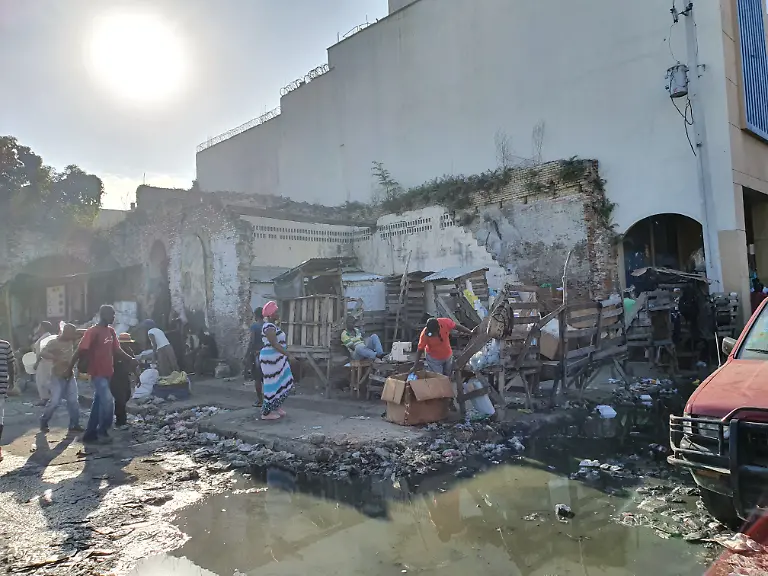 Zerstoerte-Haeuser-again