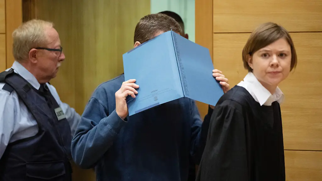 3e7ca66396f4207d9865e30ec29dff98