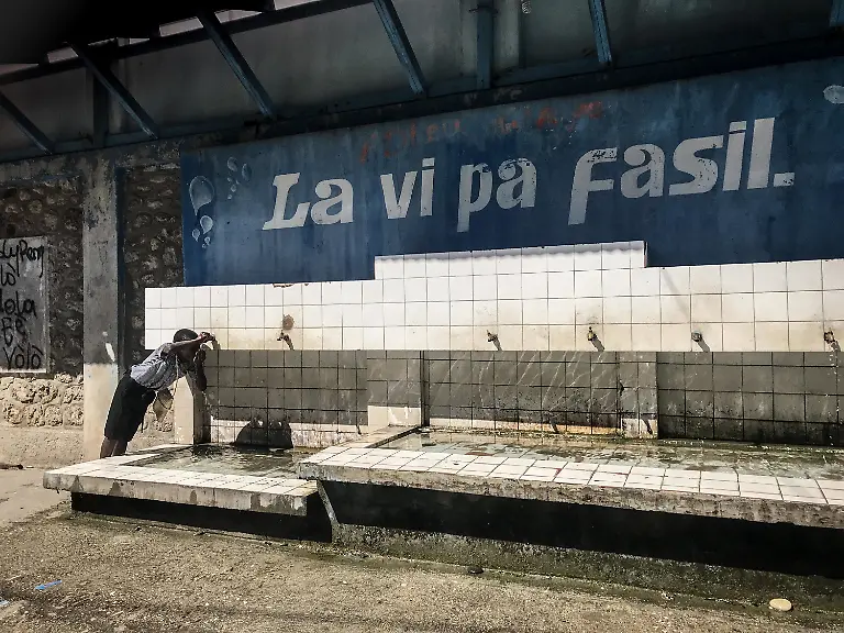 5c409aab107e0b988a618fa636842f77