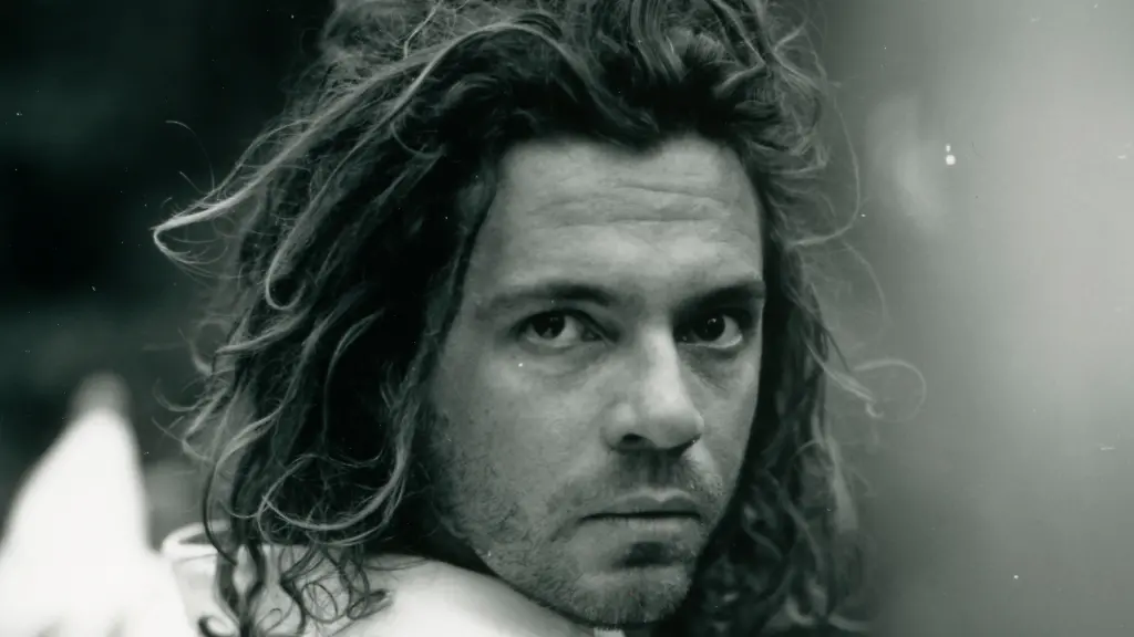 05-MYSTIFY-MichaelHutchence-c-HappyEntertainment