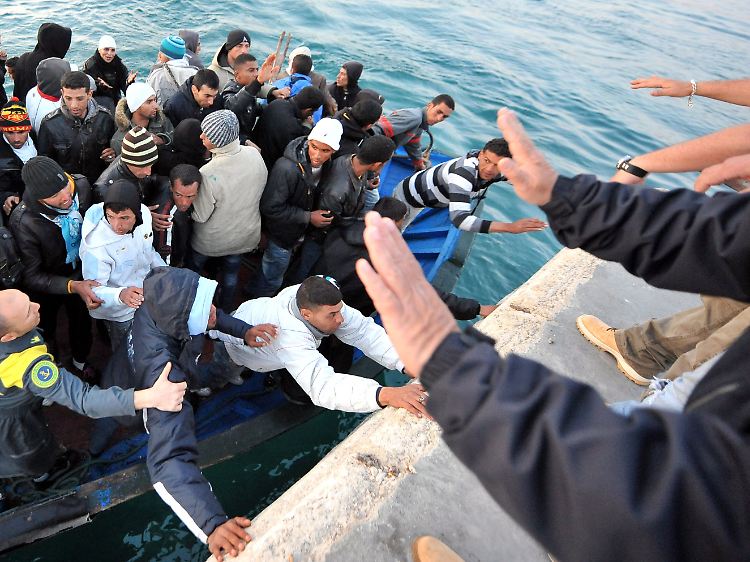 Ein paar tausend Flüchtlinge treibeneinige EU-Staaten dazu, die Grenzen wieder dichtmachen zu wollen.