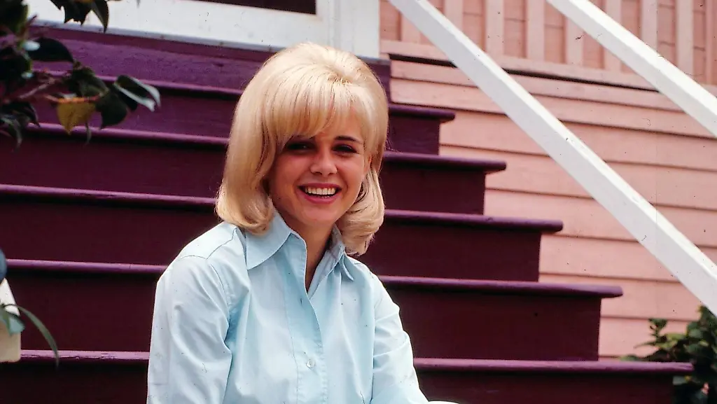 5329681d130209622e59f7f324454594