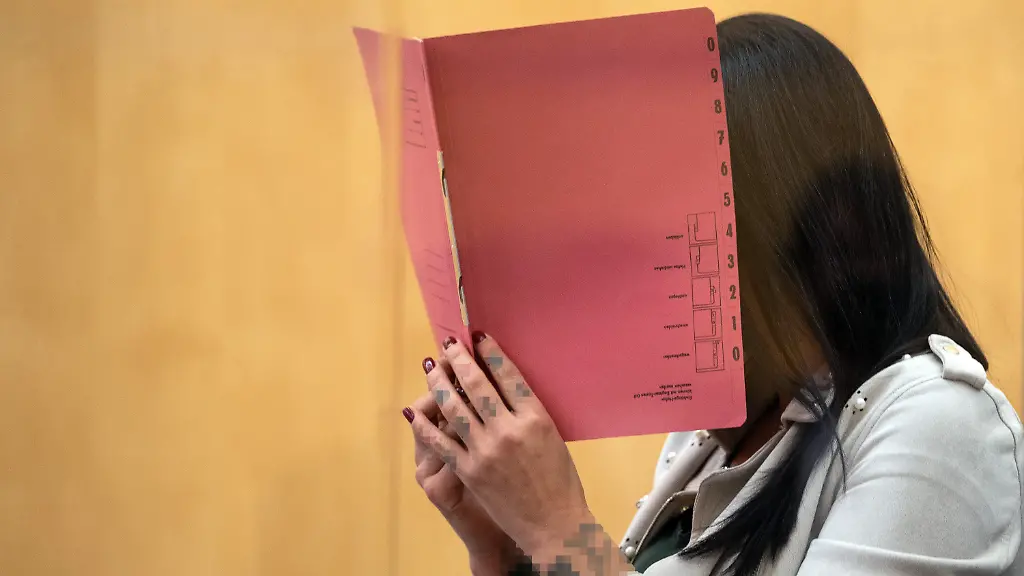 887bfd15adb212a85e88ad350c5dc4e8