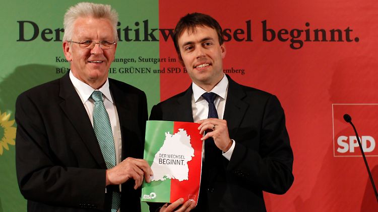 Kretschmann (l.) und Schmid erzielen eine "Koalition auf Augenhöhe".