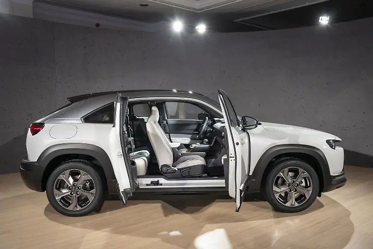 Mazda-MX-30-Design-Model-Static-Exterior-8