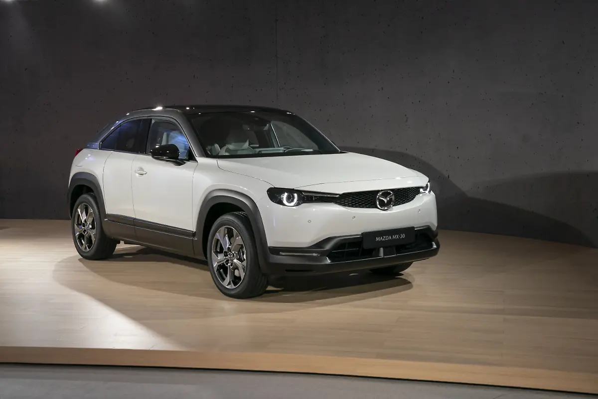 Mazda-MX-30-Design-Model-Static-Exterior-5