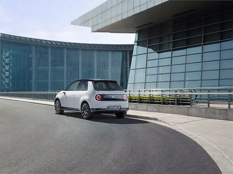 187510-Honda-e-and-Frankfurt-International-Motor-Show-2019