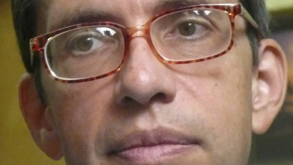 4c818cf317f0e3ba7e44a887317646cf