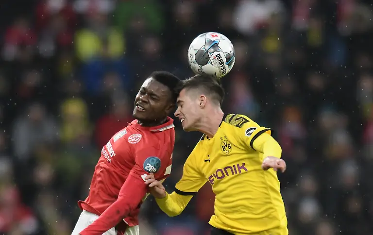 aaf3e8d1e3bf8eb66a8c153d4797f045