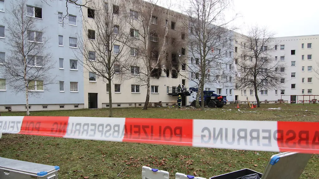 a793caf195e82d8485bfa42427670b7e