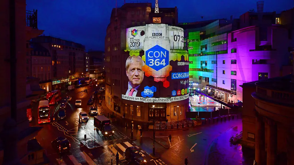 00372280d1aefb74dadb46eb14c68284