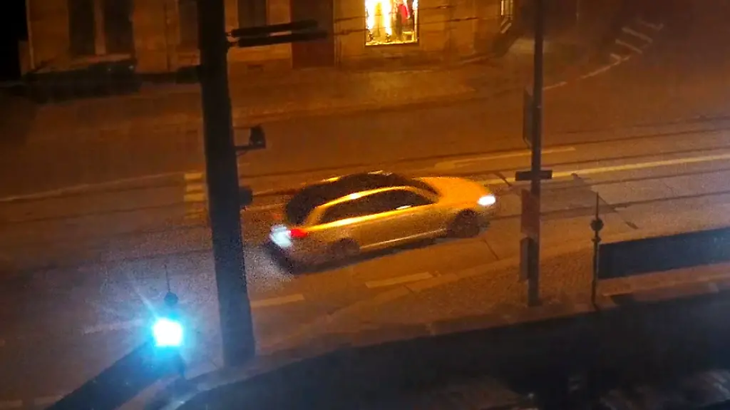 20191211X724Xfluchtfahrzeug