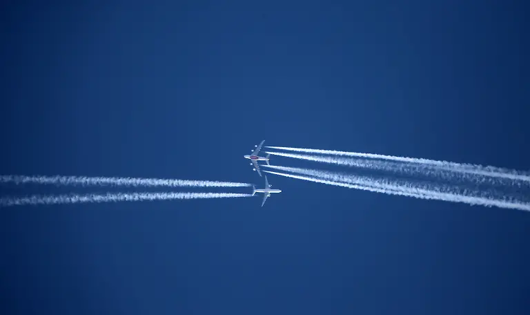 2ad545f8efbe8f0f4ad4d53ca26aa384