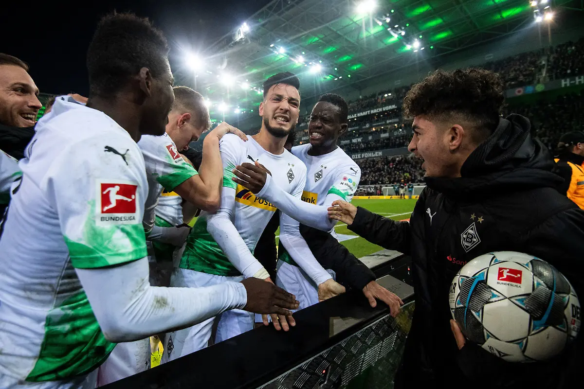 650a95054648fad56e41e127d9ed944d