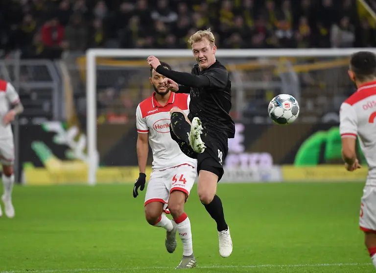 09b4ffd4d9734f32d52eff75c0bbf7e9