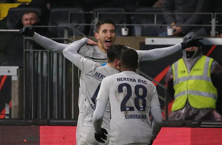 6fe663d487bc874050dc190829f4a98d