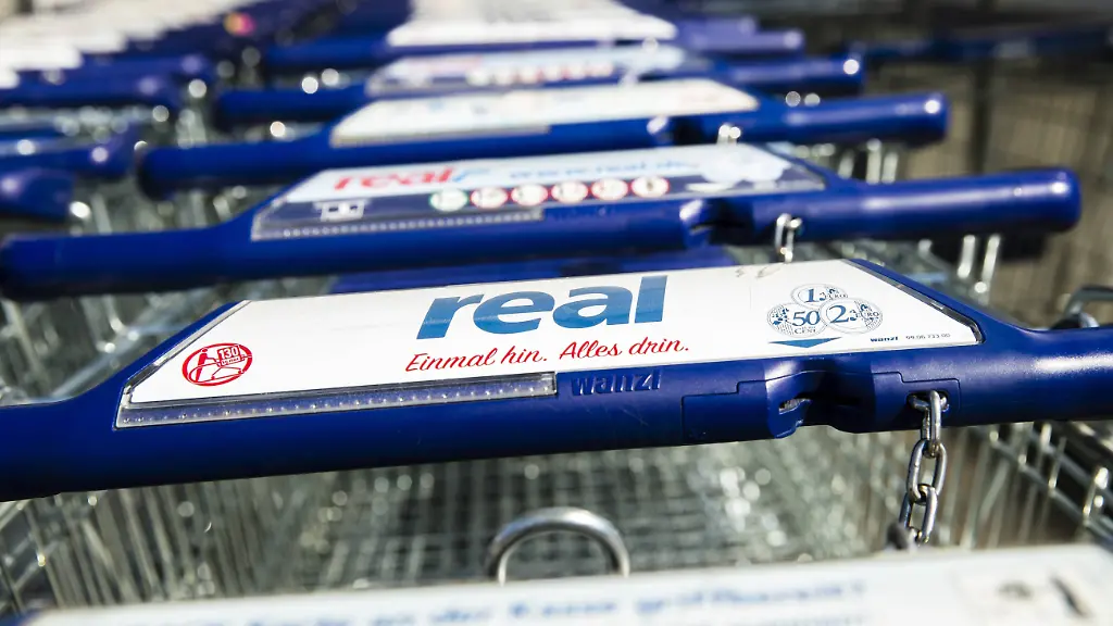 23e474f987cf3c5493196d69dc49972f