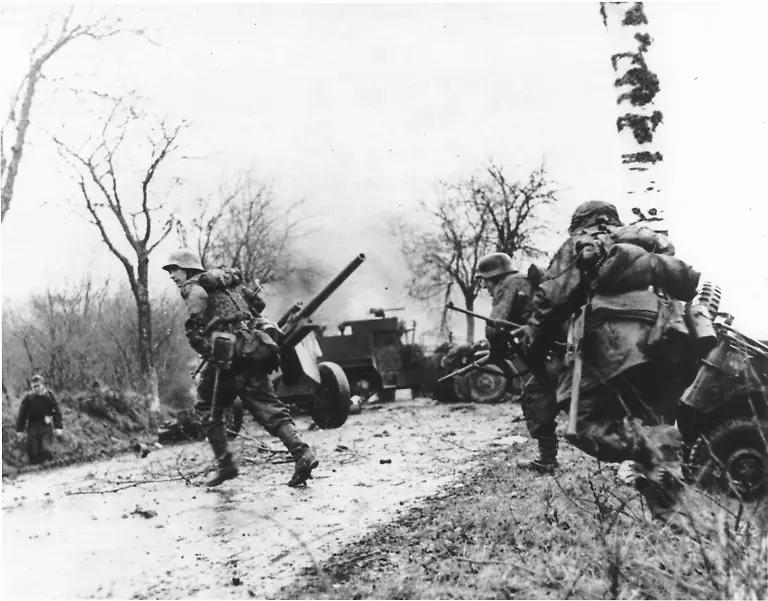 Panzergrenadier-SS-Kampfgruppe-Hansen-in-action-during-clashes-in-Poteau-against-Task-Force-Myers-18-December-1944