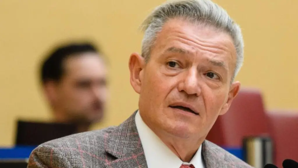 Horst-Arnold-SPD-Fraktionsvorsitzender-im-bayerischen-Landtag