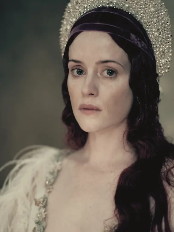 Claire-Foy2