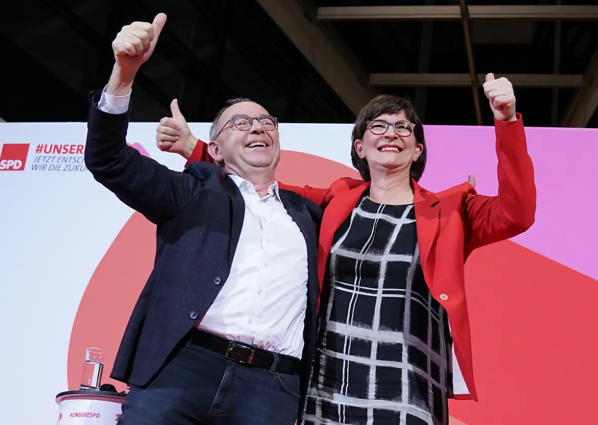 0c594d525bf4832d49ed39c25c71ad03