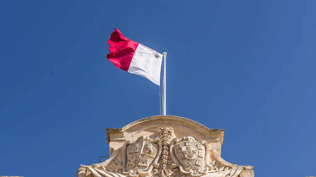 6e770180c9e4840143941cd9f0a21e17