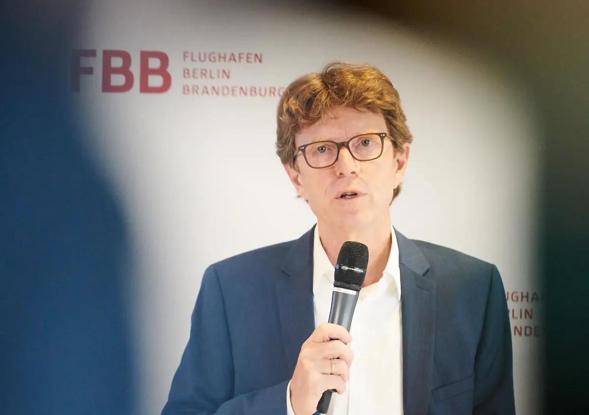 4ec21d59bc6793f50f69e4f60b6659b3