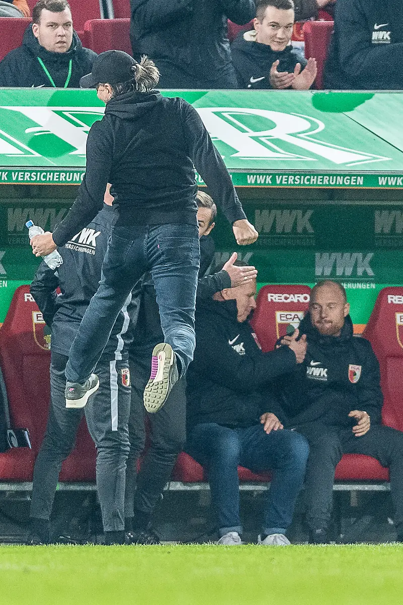 5bf4b7d22d2d150e1785f7c6d35146f9