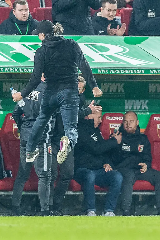 5bf4b7d22d2d150e1785f7c6d35146f9