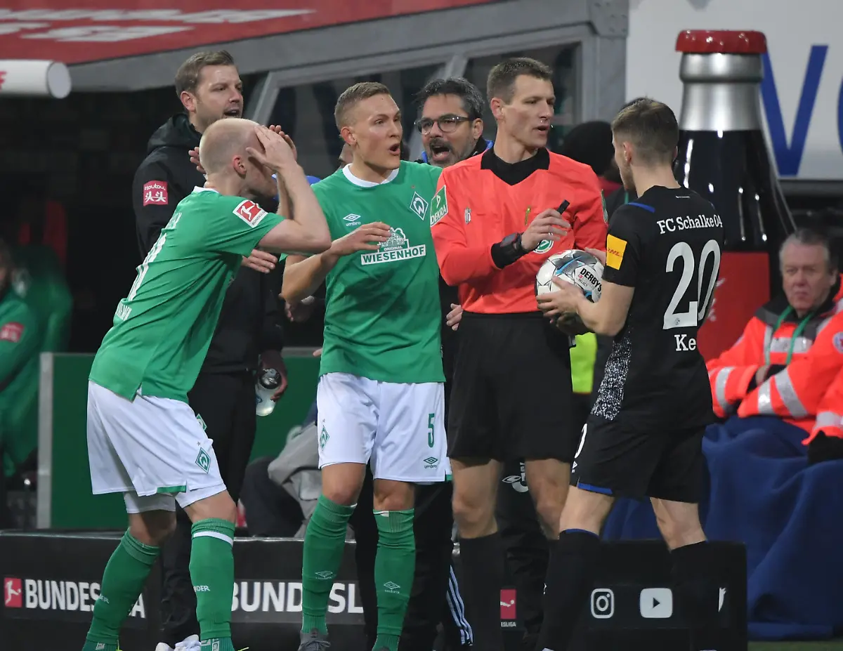 b9fdeb000d8e41f7a8dad16e79034b2c