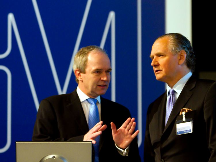Setzt große Hoffnungen auf Stefan Oschmann: Karl-Ludwig Kley (links).