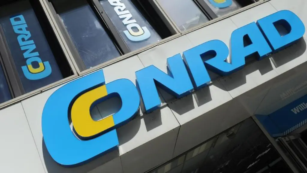 Schriftzug-des-Elektronikkonzerns-Conrad