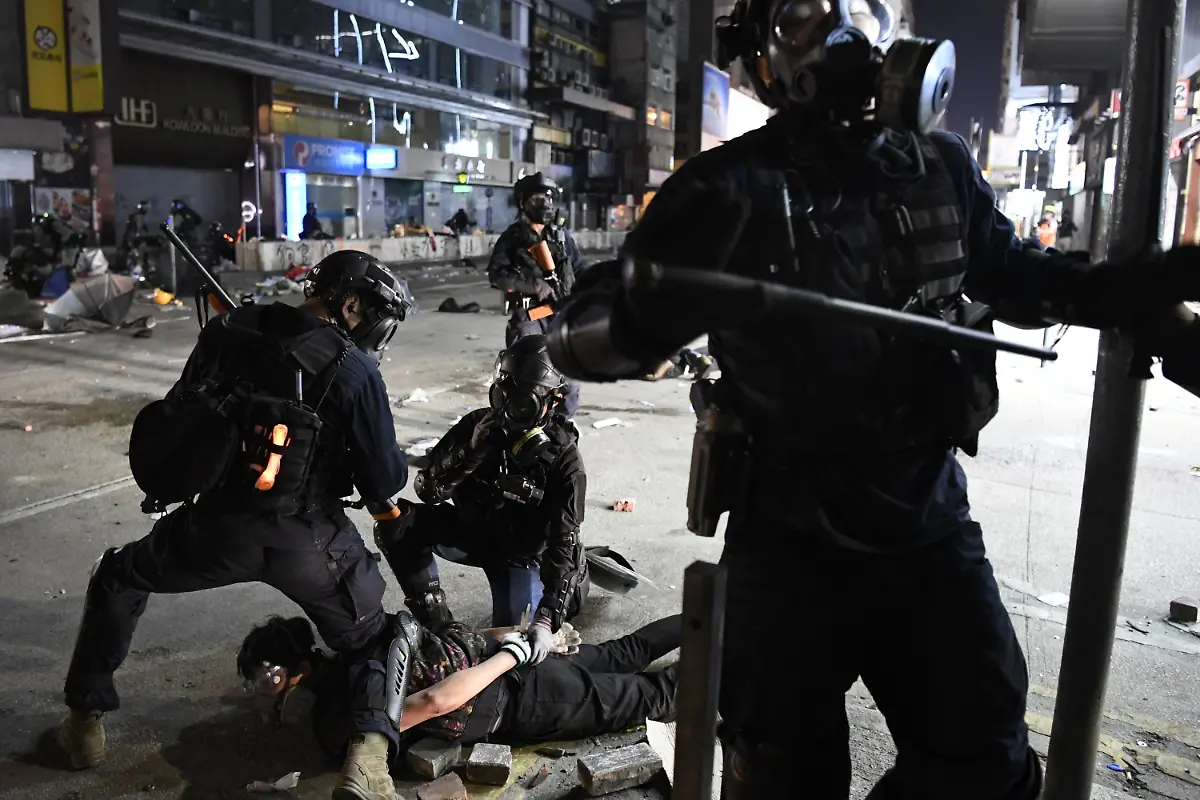 f154718f8716d1a741e71640b17a7773